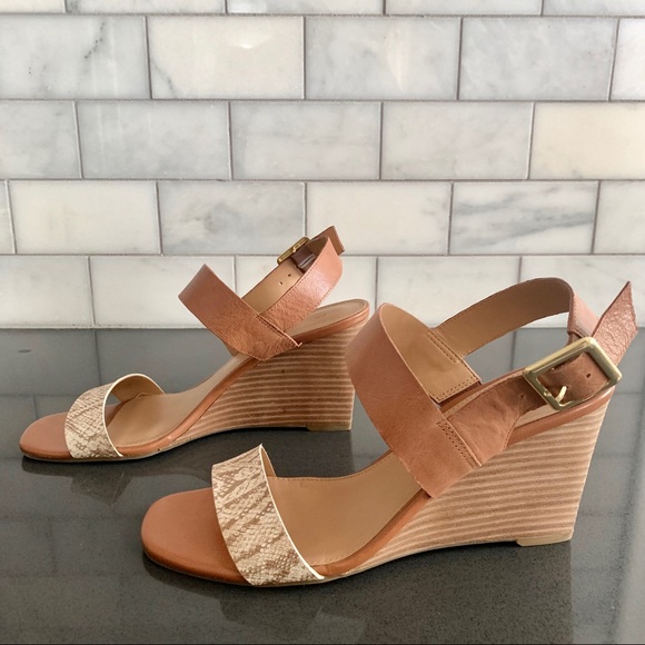 Franco Sarto Hooper Wedge - Picture 3 of 8